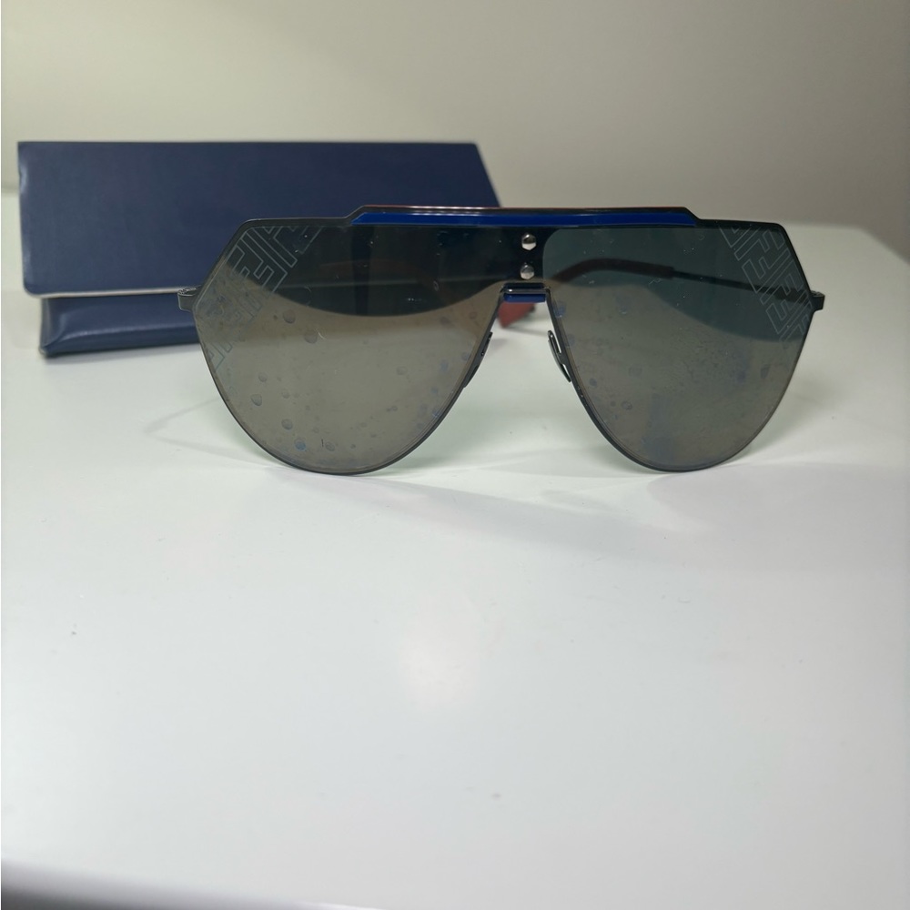 FENDI SUNGLASSES